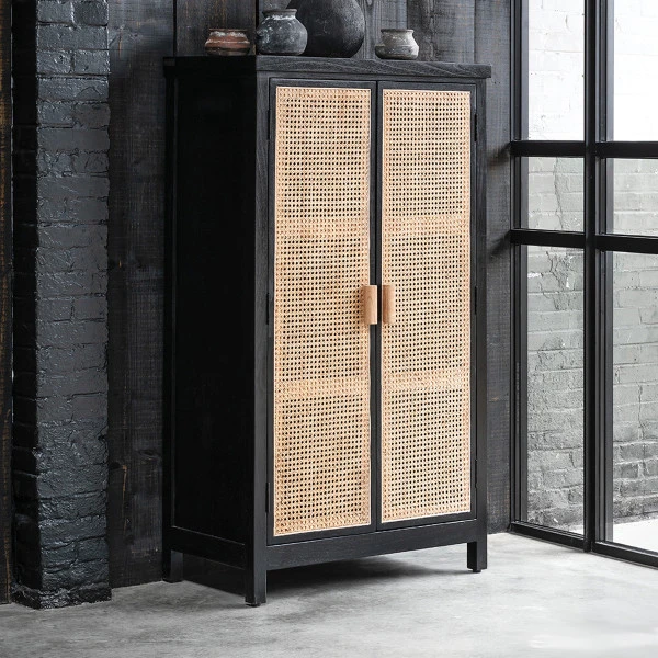 Zwarte Kast Met Rotan Naturel