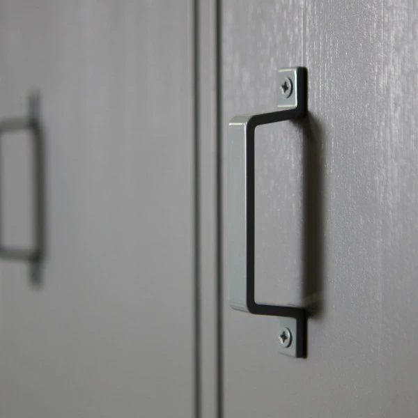 WOOOD Hoge Lockerkast Van Grenen - Afbeelding 8